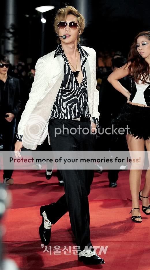 [HJL] Style Icon Awards [3.11.11] (2) 875285d5864d5d9c38012f1