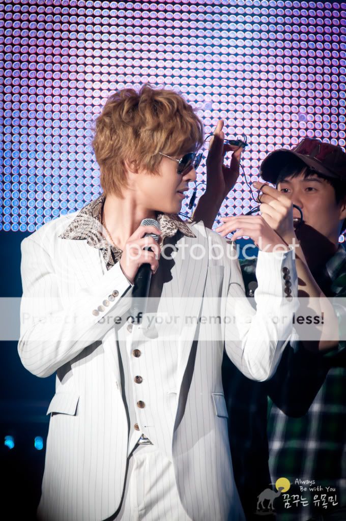 [HJL] Secret Garden Premium Live [29.10.11] (6) 9345d688d43f8794e3e7f46bd21b0ef41bd53a5e