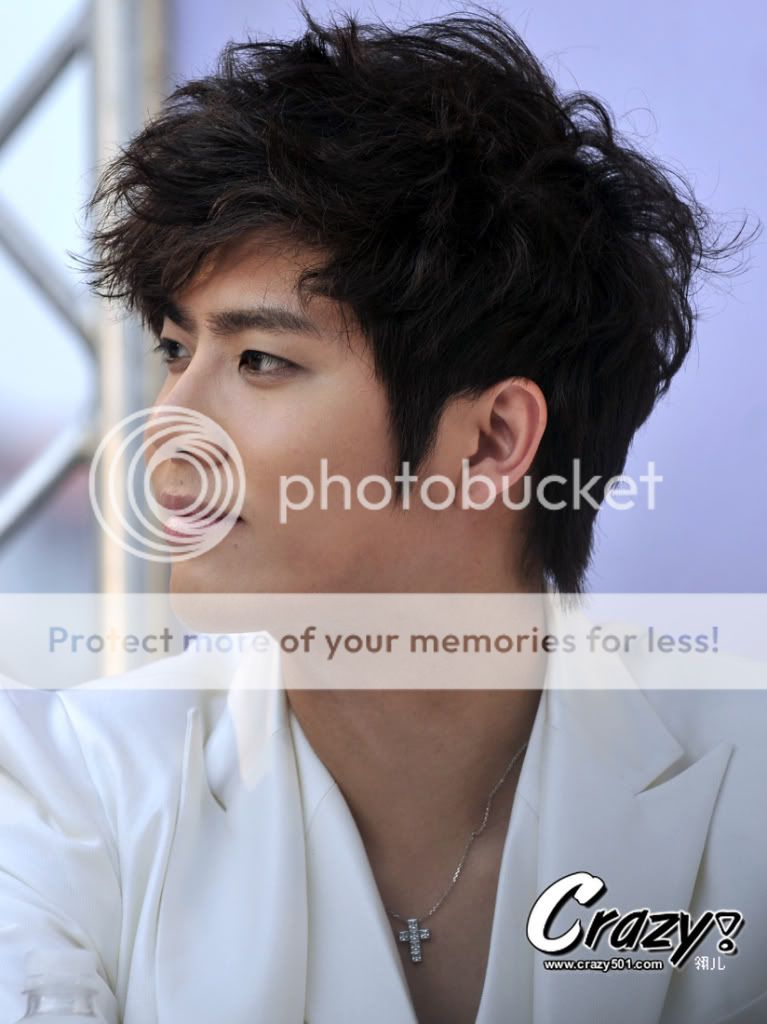 [KJ] “Persona in Bangkok” Press Conference (2) KJ_bbkpress061