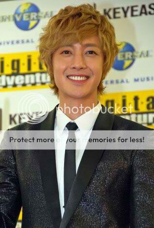 [HJL] Press Conference in Osaka Intl Convention Centre [11.11.09] Hcgl