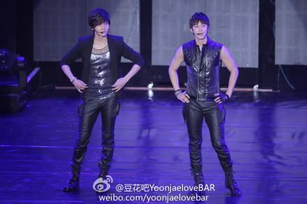 [FOTOS ]03.10.11 TVXQ Beijing Fanmeet 6cd97fefgw1dlq0bo0930j