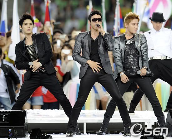 [DESCARGA] JYJ - lAAF World Championships Daegu 2011 Ceremonia de Cierre  2011090422417762661