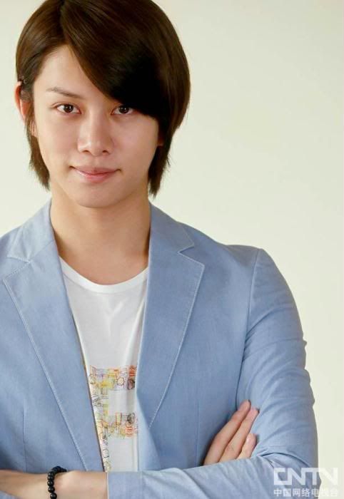 صور لهيتشول 0_0 20100913-SJ-Heechul-8