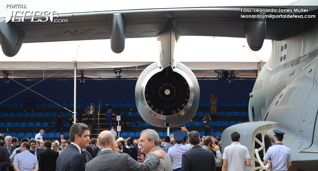 EMBRAER KC-390  - Página 18 1521810_original