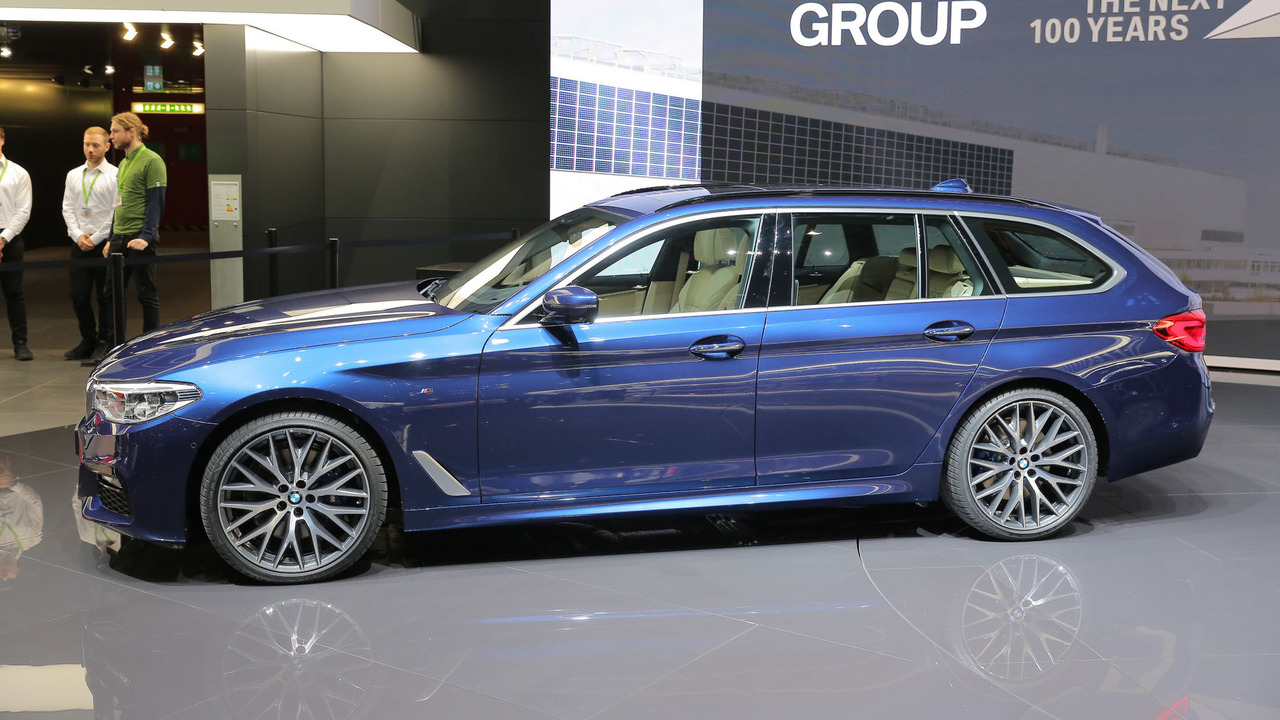2016 - [BMW] Série 5 Berline & Touring [G30/G31] - Page 28 2017-bmw-5-series-touring-live-in-geneva