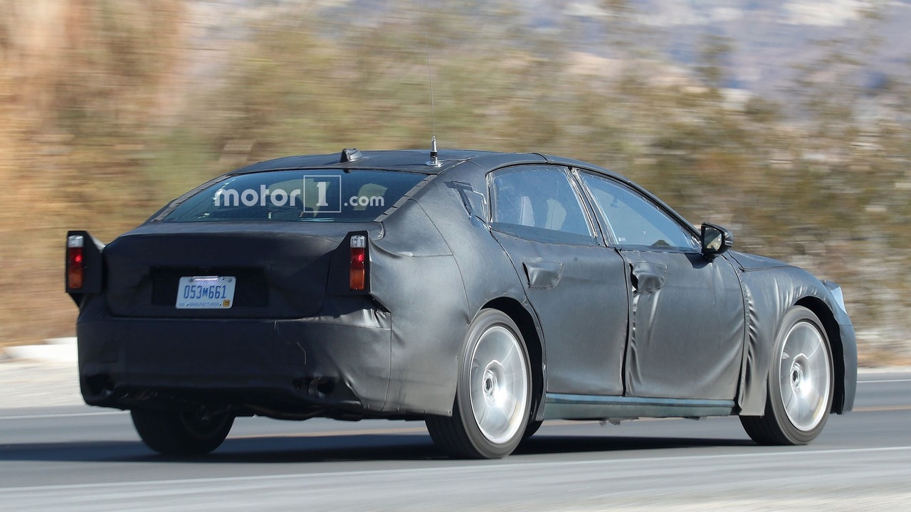 2016 - [Lexus] LS  - Page 2 2018-lexus-ls-spy-photos