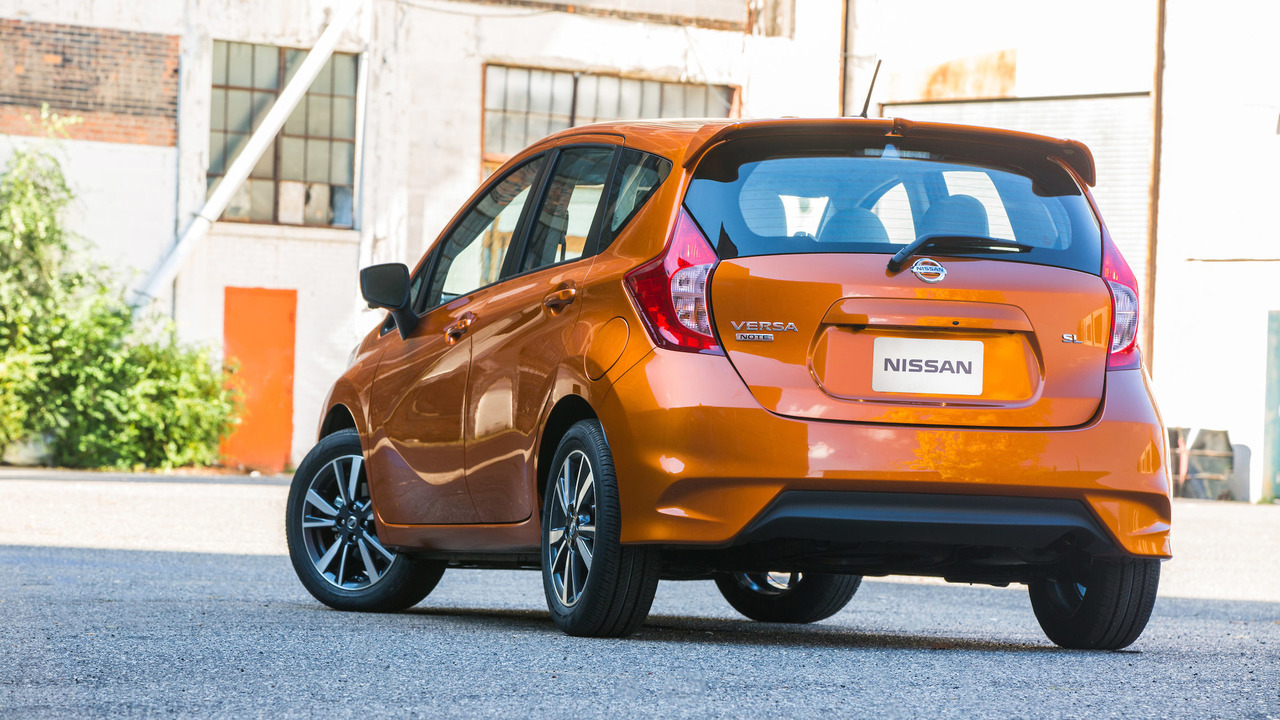 2016 - [Nissan] Note Facelift - Page 3 2017-nissan-versa-note