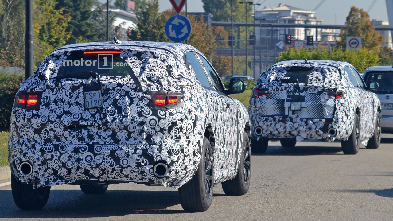 2017 - [Alfa Romeo] Stelvio [Tipo 949] - Page 20 2018-alfa-romeo-stelvio-spy-photo