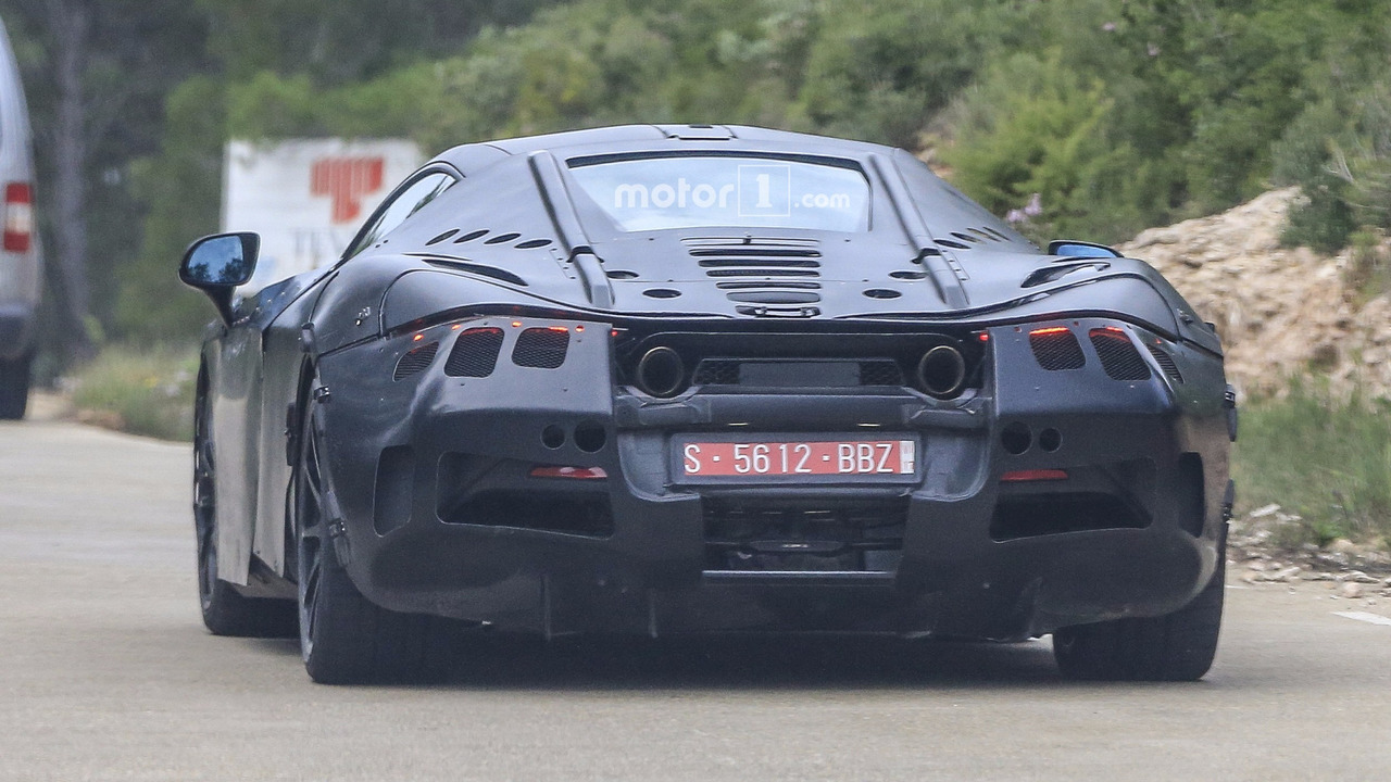 2017 - [McLaren] 720S (P14) 2018-mclaren-p14-spy-photo