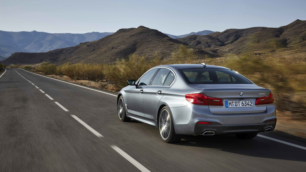 Fabrica da BMW no Brasil - Página 21 2017-bmw-5-series