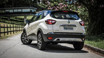 Renault Captur nacional - Página 5 Renault-captur-intense-teste-motor1-br