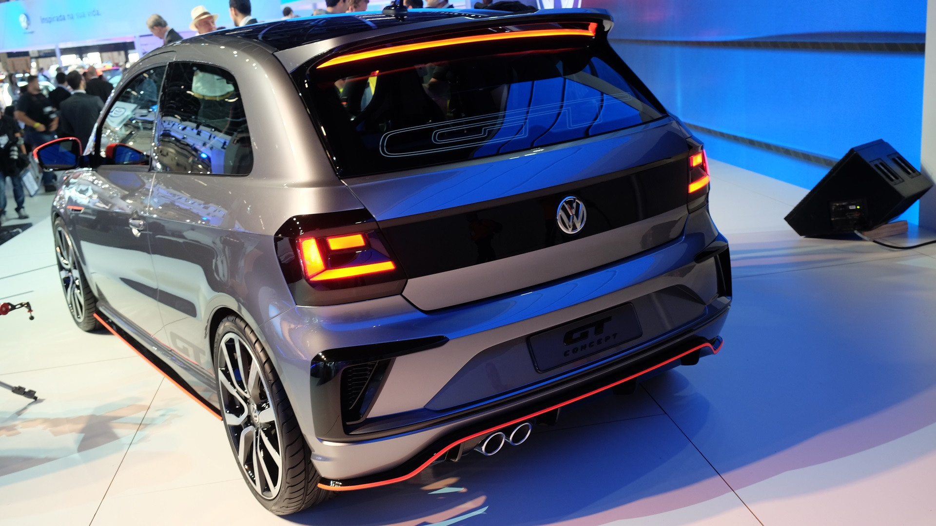 Renovação da Linha Volkswagen / VW no Brasil - Página 27 Salao-do-automovel-vw-gol-gt-se-atualiza-em-forma-de-conceito