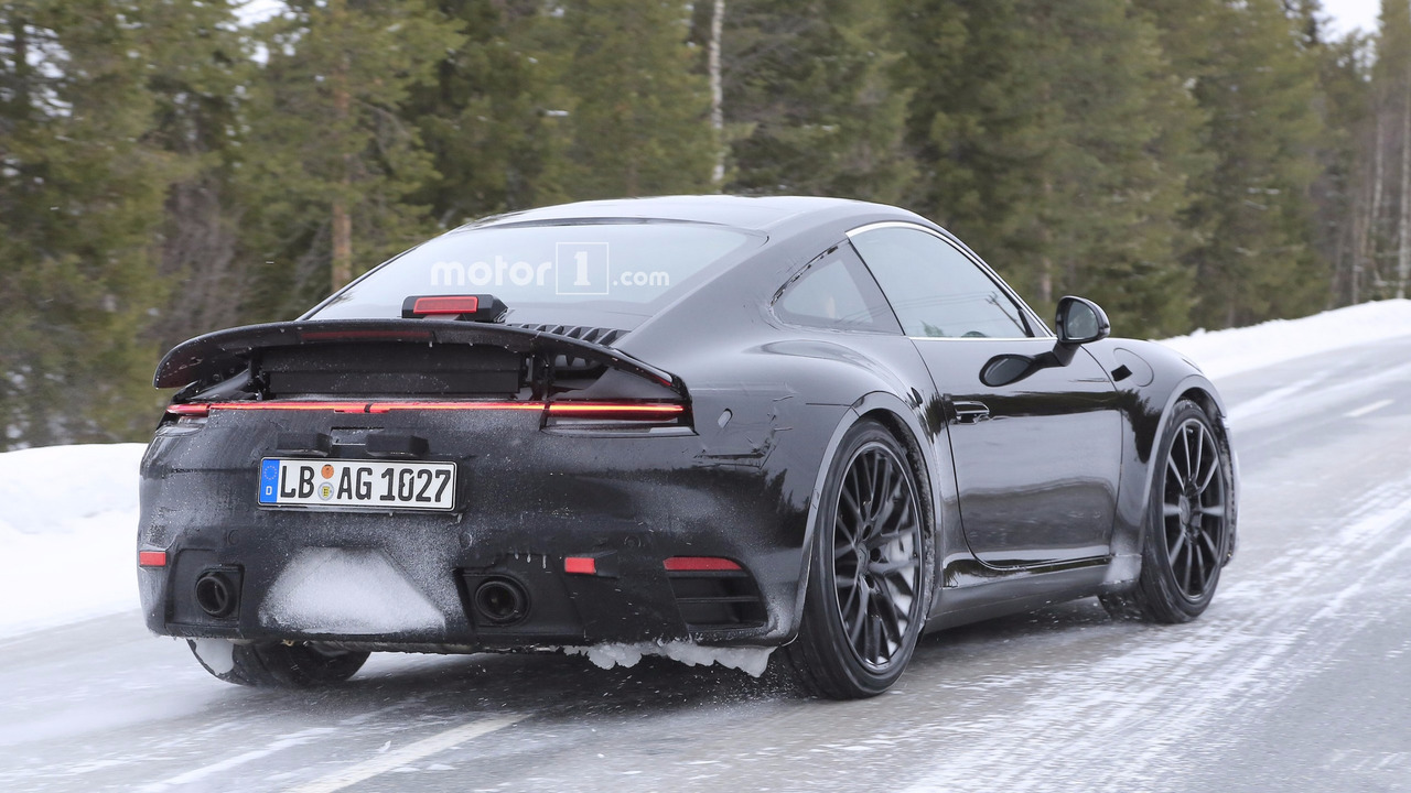 2018 - [Porsche] 911 - Page 2 2019-porsche-911-spy-photo