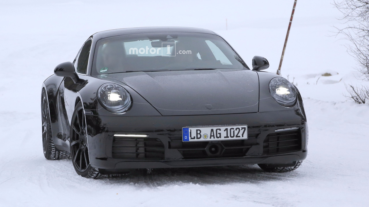 2018 - [Porsche] 911 - Page 2 2019-porsche-911-spy-photo