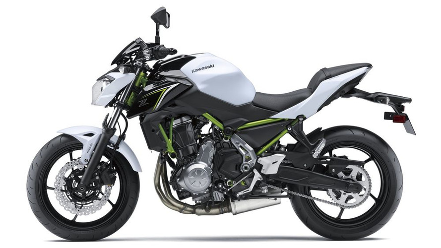 Mundo das motocicletas - Página 9 Kawasaki-z650-e-z900