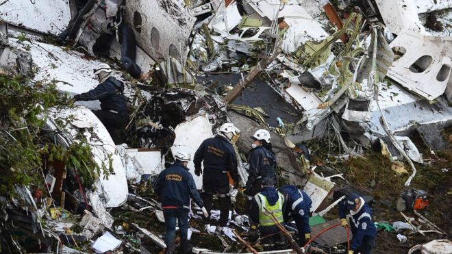 TRAGEDIA AEREA EN COLOMBIA _92779530_9m12wrxz