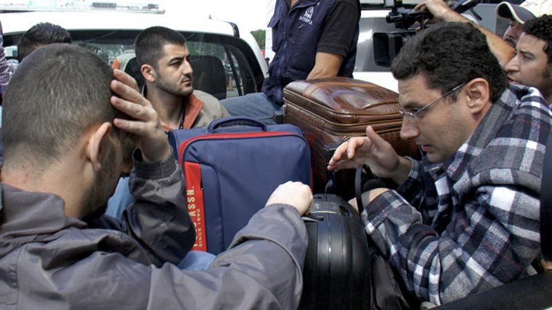 Honduras: detienen a 5 sirios con pasaportes griegos robados 151119024819_los_ciudadanos_sirios_624x351_reuters_nocredit