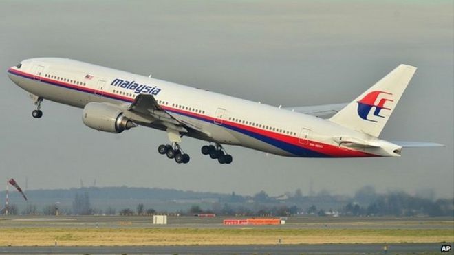 MH370 disappearance: Negligence suit settled out of court _83371045_83369393