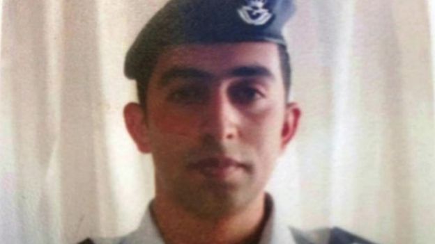 والد "معاذ الكساسبة" يدعو إلى التحقيق في حادث مقتل ابنه 151112144346_jordanian_pilot_father_640x360_bbc_nocredit