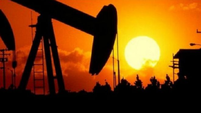 أوبك: سعر النفط سيصل إلى 70 دولارا للبرميل عام 2020 151223131925_oil_producition_640x360__nocredit