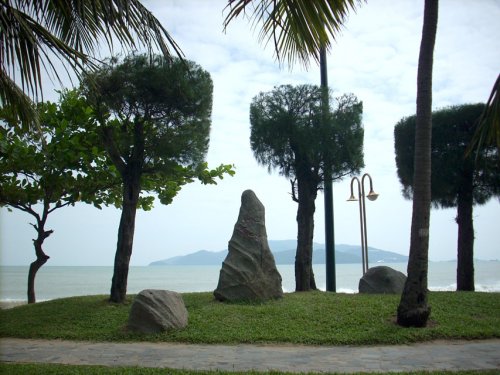 Nha Trang - chuyện chưa nói hết 1-bai_bien_nha_trang