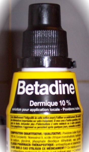 SOIGNER UNE CARPE BLESSEE Betadine-1