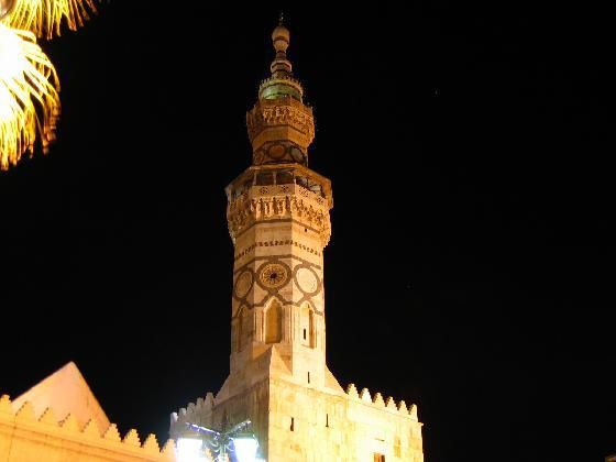 Les savants son les héritiers des prophètes...  2709188-Minaret_of_the_Grand_Ummayad_Mosque-Damascus