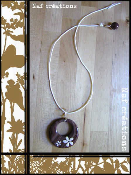 quelques tites cras Collier-fleur-blanche-002-copie