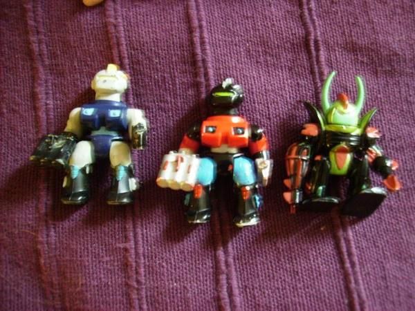 Z-BOTS / Galoob / 92-97 Zbot-crapou