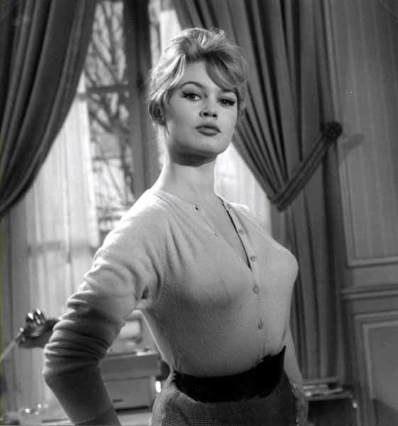 Personnage Martine 16/02/2016 trouvé par Jovany - Page 2 Brigitte-Bardot-par-Daniel-Franay