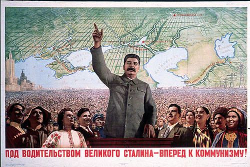Staline est pas mal non plus ! Pod-voditelstvom