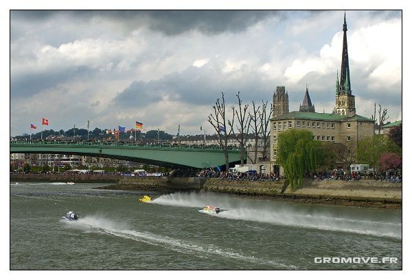 24 Heures Motonautiques de Rouen 2009 SS854802at-24-heures-de-rouen