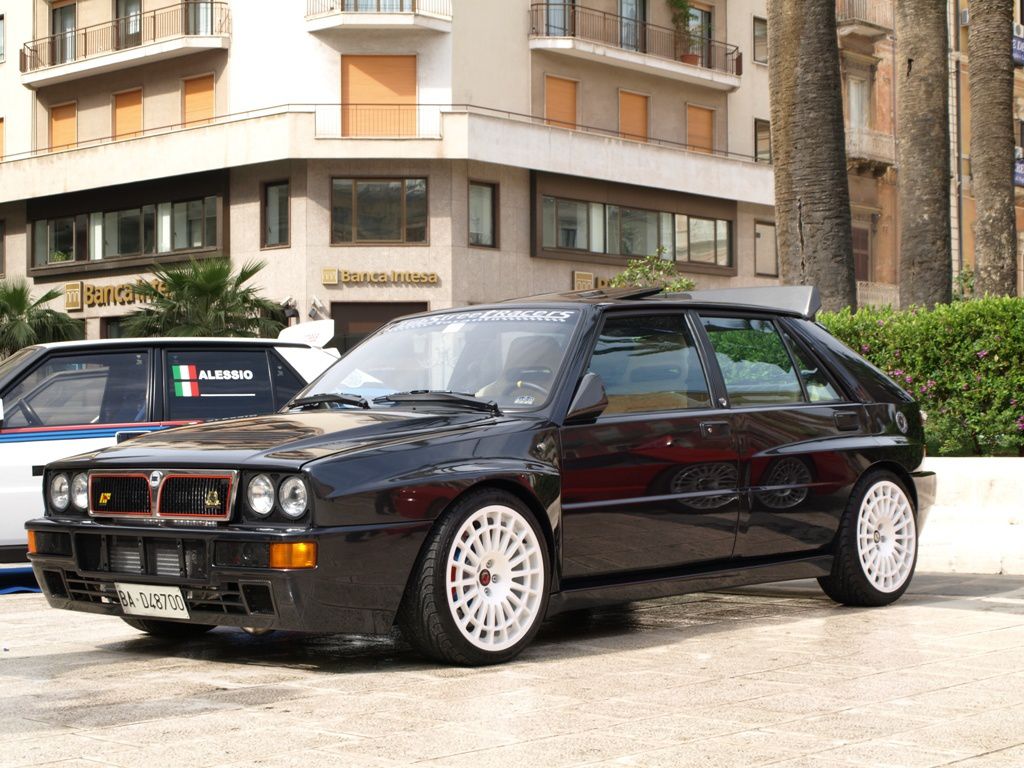 La voiture de vos rêves... - Page 2 Lancia-Delta-HF-Integrale