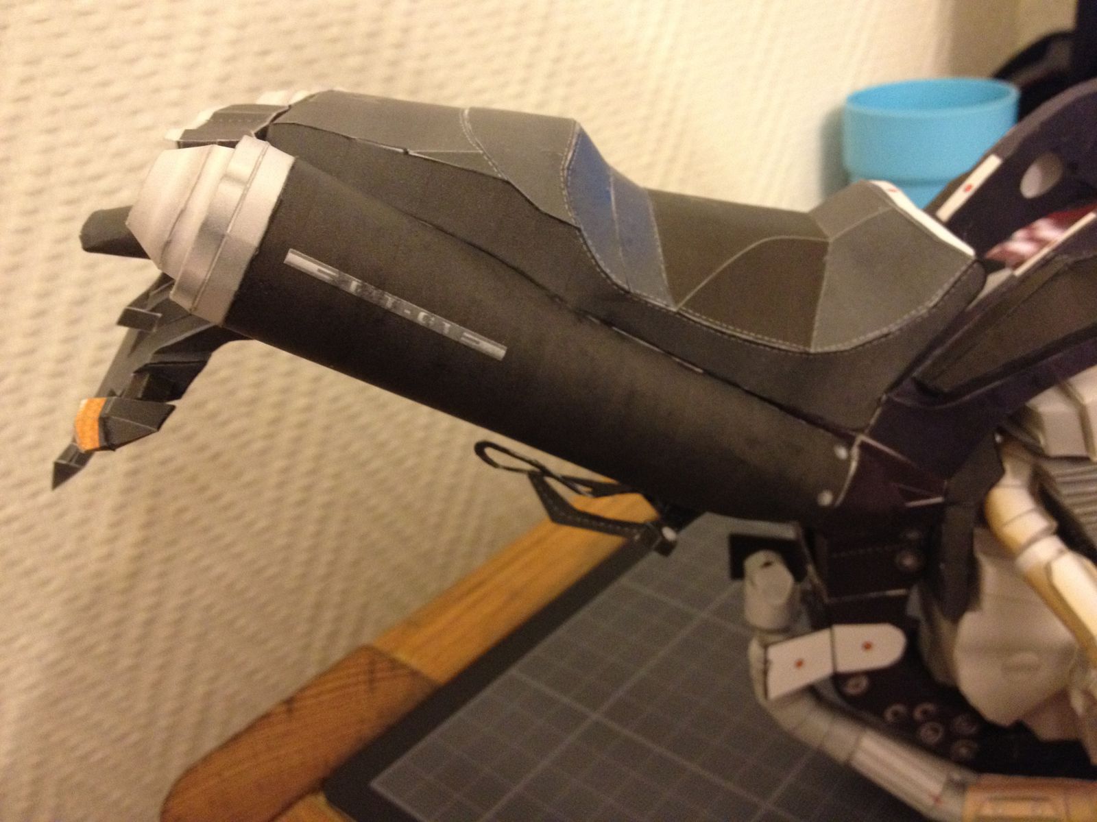 Contruction Yamaha MT-01 Ultra Realistic Papercraft - Page 3 Yamaha-MT-01---Bis-1315