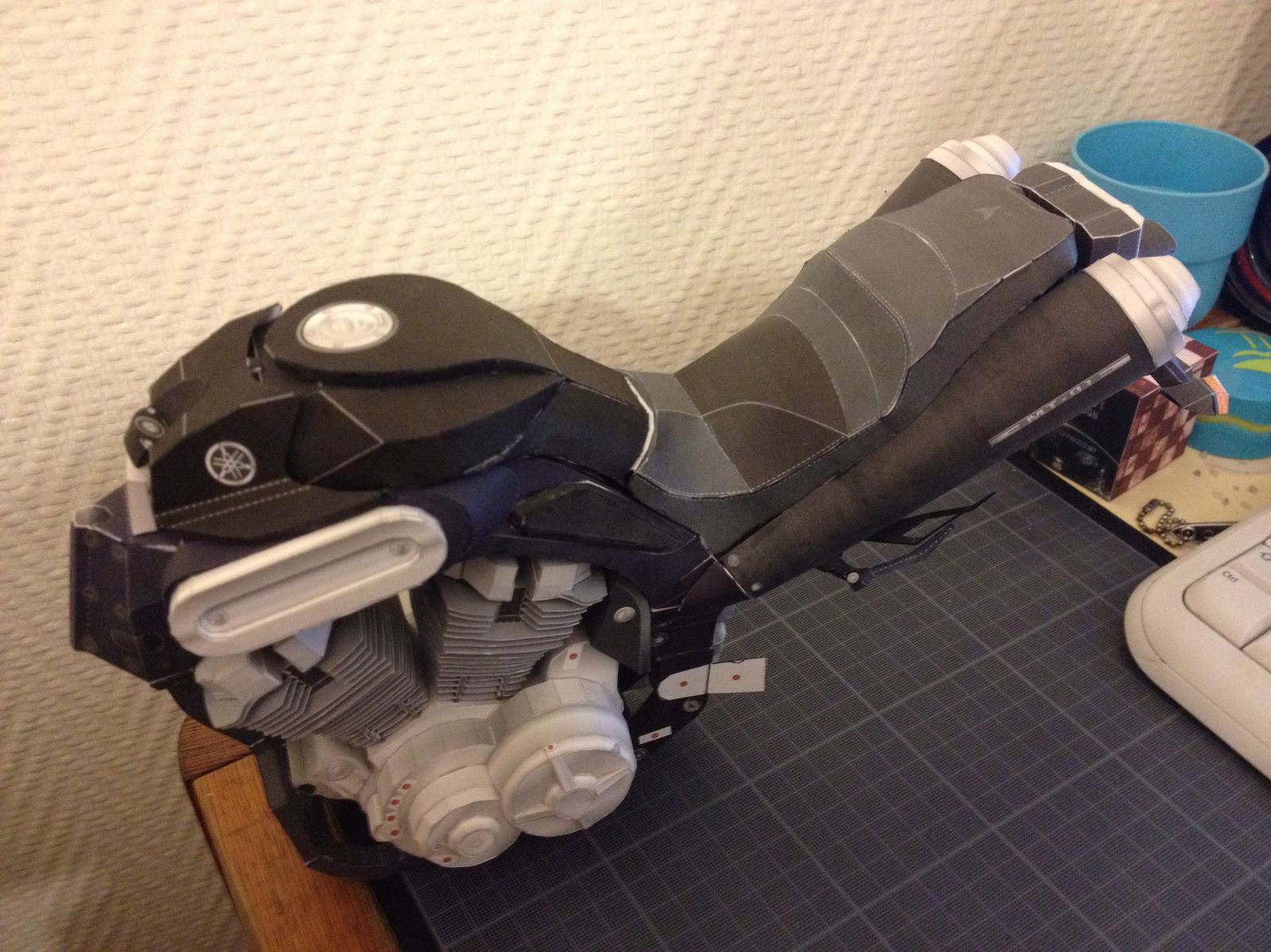 Contruction Yamaha MT-01 Ultra Realistic Papercraft - Page 3 Yamaha-MT-01---Bis-1328