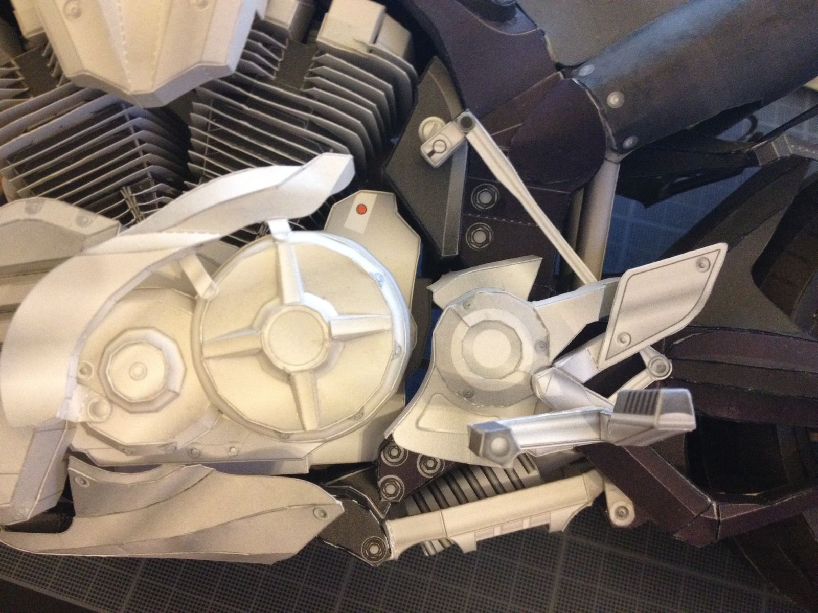 Contruction Yamaha MT-01 Ultra Realistic Papercraft - Page 3 Yamaha-MT-01---Bis-1359