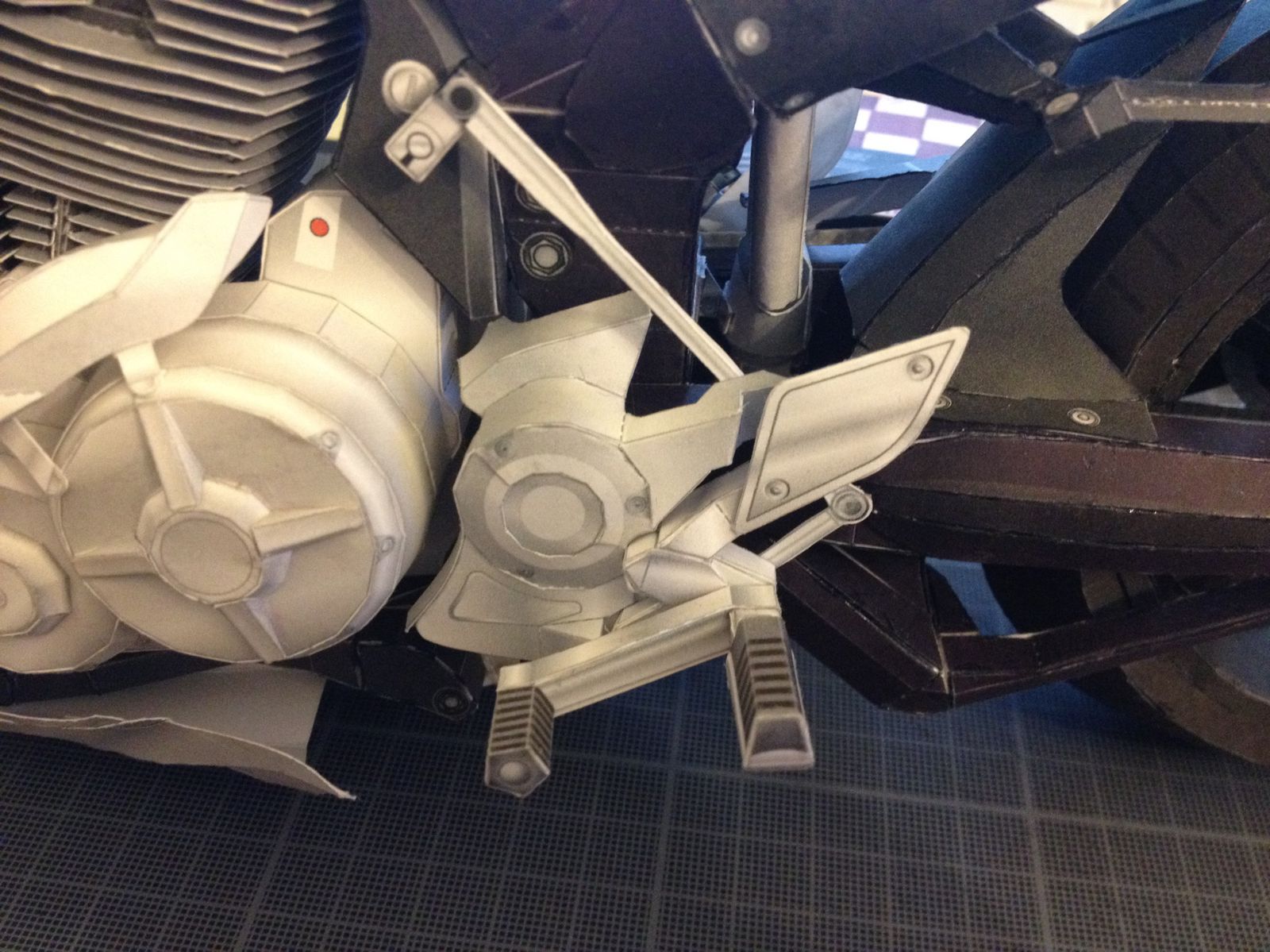 Contruction Yamaha MT-01 Ultra Realistic Papercraft - Page 3 Yamaha-MT-01---Bis-1366