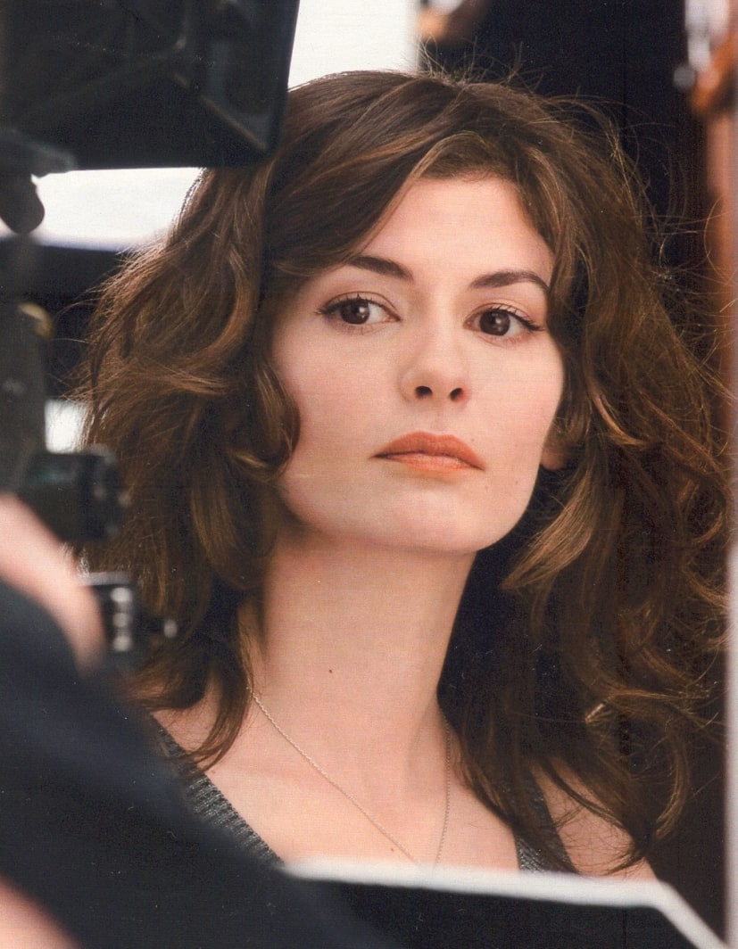 }.p.. 968full-audrey-tautou