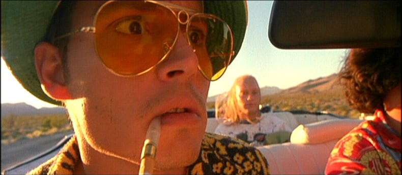 [JEU] De quel film est issue cette image ?   - Page 2 790full-fear-and-loathing-in-las-vegas-screenshot