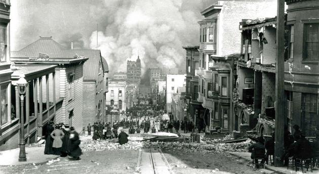 Video : Momentos después del Terremoto de San Francisco de 1906 Historical-photos-pt10-sacramento-st-san-francisco-1906