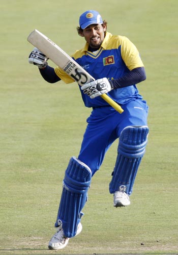 Enforcer Cup || Roaring Warriors vs Gladiators || 16th May, 2012 18dilshan