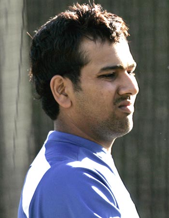 Thunder Striker's tour of Hurricanes - Squads - Page 2 10rohit-sharma