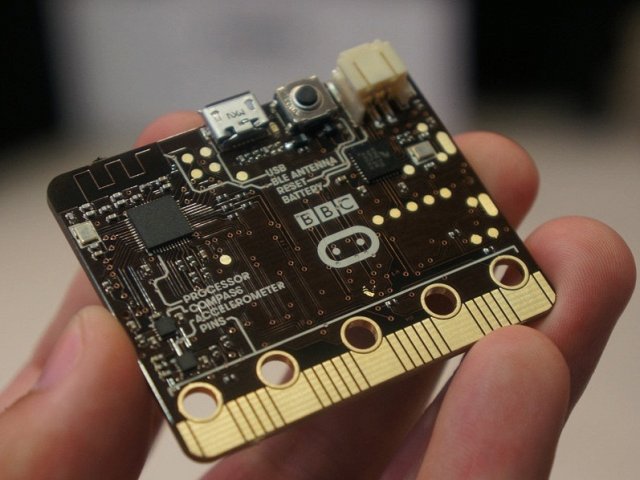 Το BBC Micro:bit είναι ο αντίπαλος του Raspberry Pi Bbc-microbit_caed.640