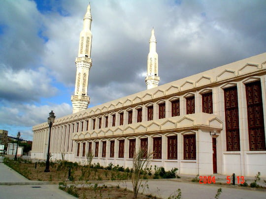 أهديكم جميعا أحلى شور ولاية باتنة Mosquees-autres-monuments-batna-algerie-7963983417-797822