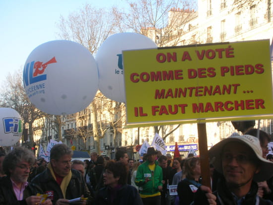 autres pensées... - Page 7 Autres-manifestations-paris-france-1363829863-1294548