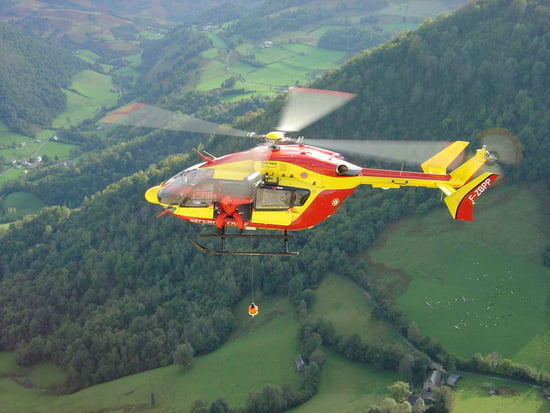 [Validé] Hélicoptères  Helicopteres-lanne-en-baretous-france-4584314228-193363