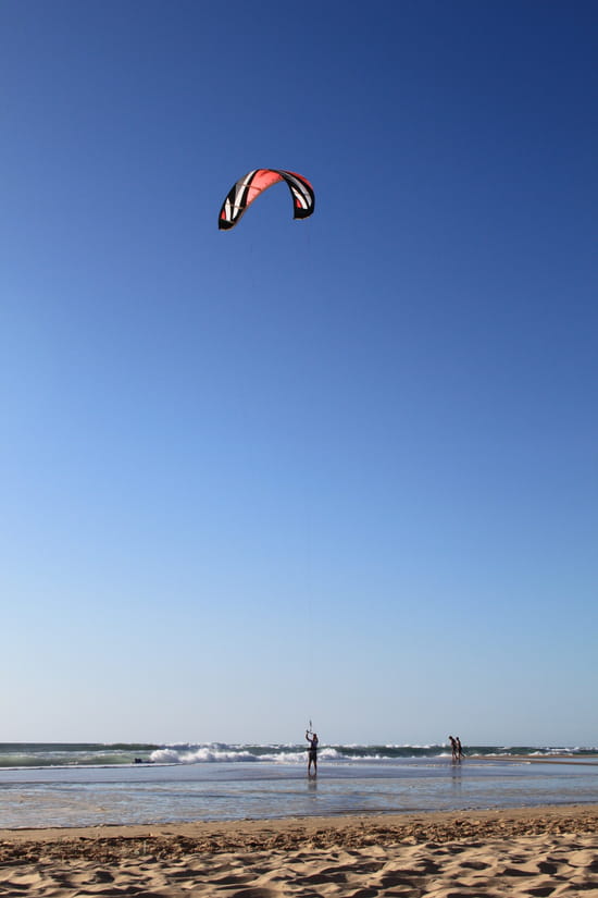 pensées...pour positiver.. - Page 6 Kitesurf-cap-ferret-france-1210027005-1342012