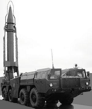 الصواريخ الباليستيه قصيرة المدى  Scud_tel_launch