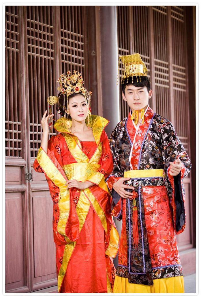 CHINESE CULTURAL DRESS Fancy-dress-charming-china-men-and-women