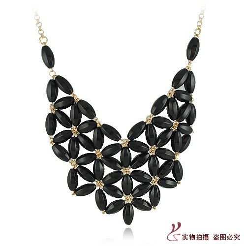 مجوهرات من الخرز صناعة يدوية 2013-new-fashion-bib-bubble-statement-necklace